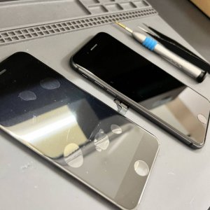 iPhone 8 液晶交換