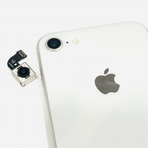 iPhone8　アウトカメラ交換修理