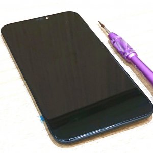 iPhone11 フロントパネル交換