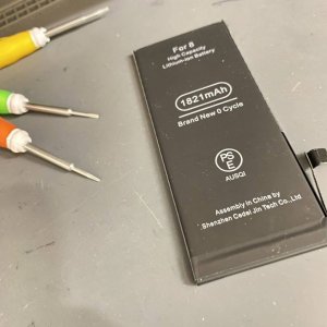 iPhone 8 バッテリー 交換