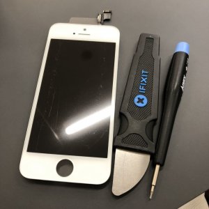 iPhone5S ガラスパネル交換