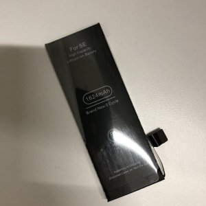 iPhoneSE バッテリー交換