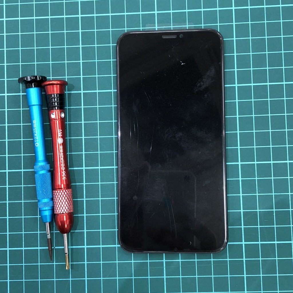 iPhone X 液晶交換