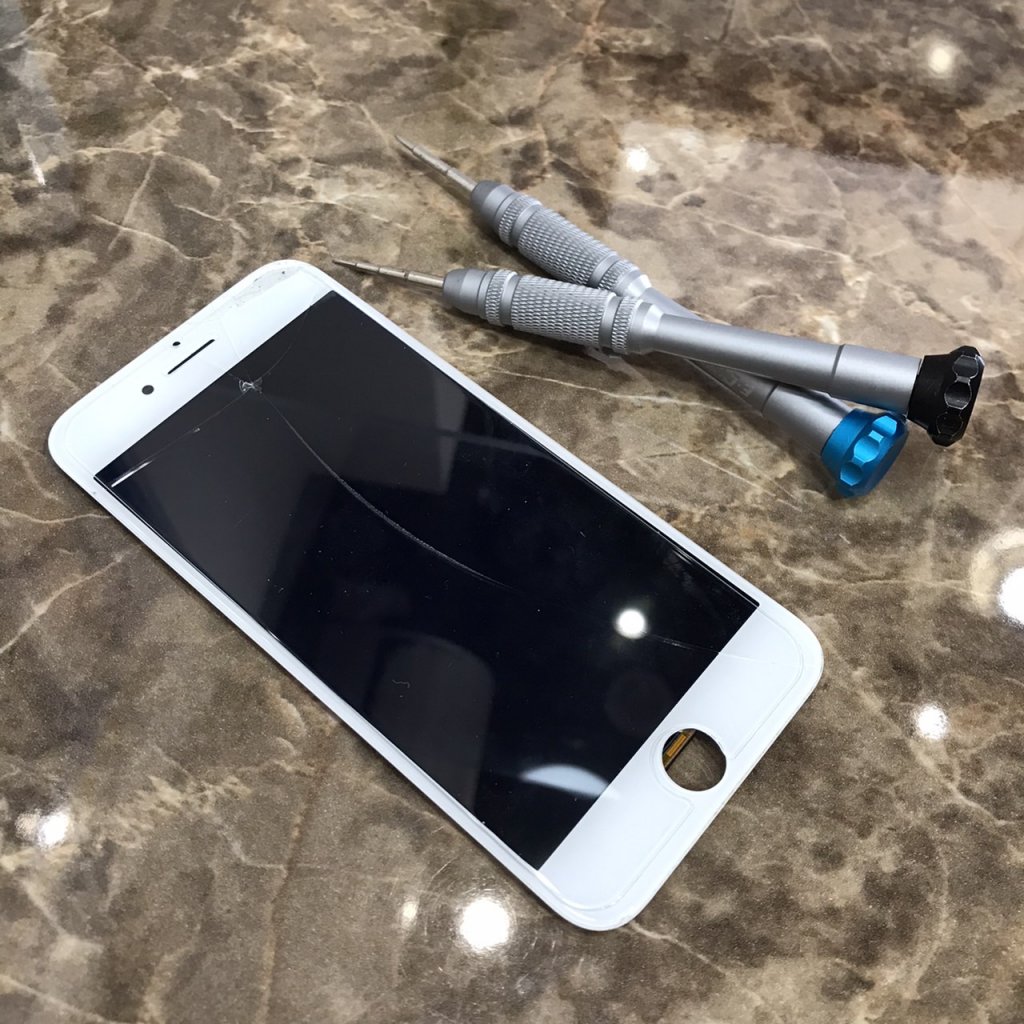 iPhone6s 液晶交換
