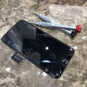 iPhoneX 液晶交換
