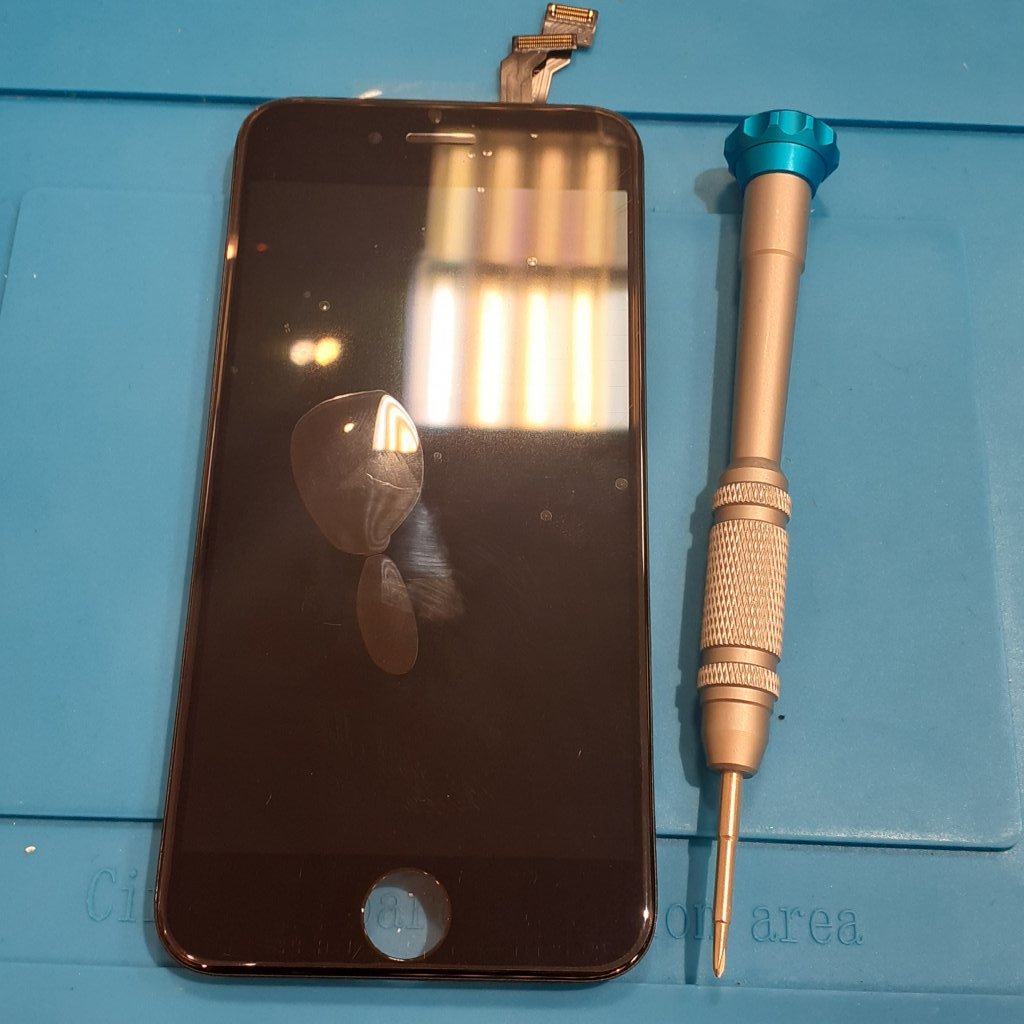 iPhone6 液晶交換