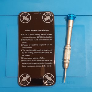 iPhoneXs 液晶交換