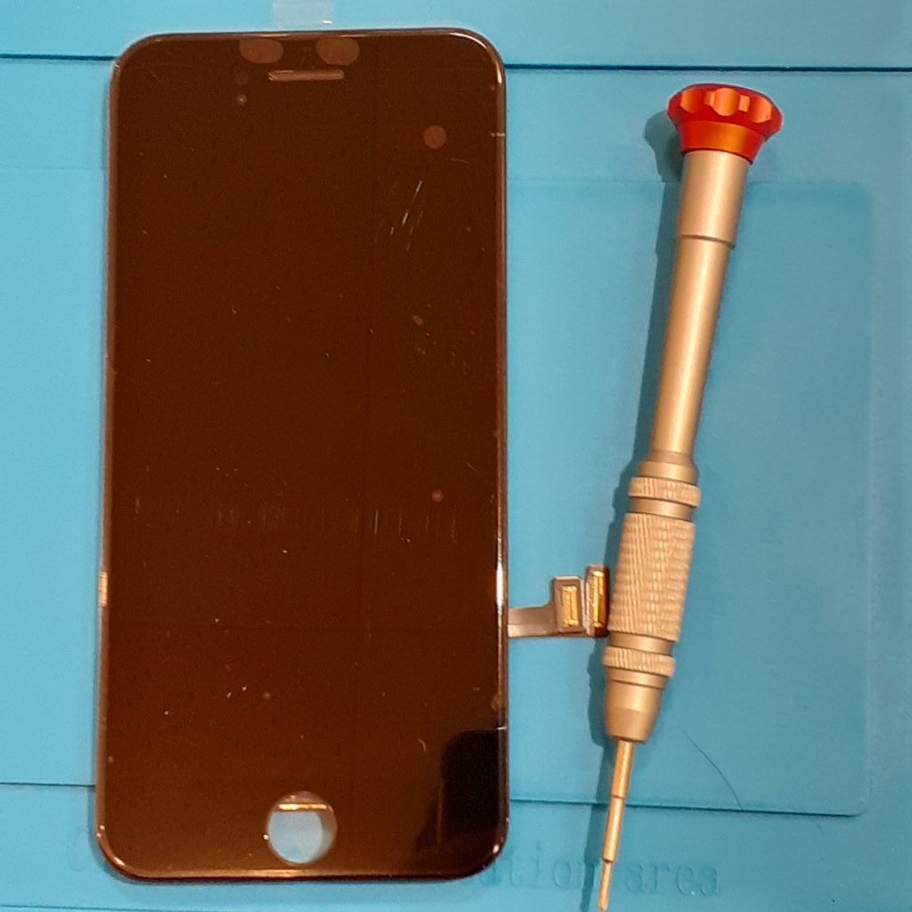 iPhone8 液晶交換