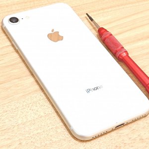 iPhone8 バッテリー交換