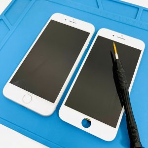 iPhone8 液晶交換修理