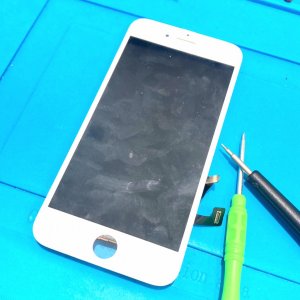 iPhone7 液晶交換修理