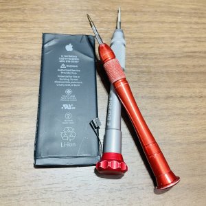iPhone8 バッテリー交換