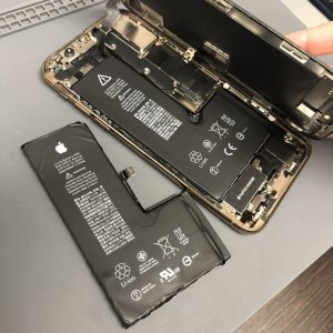 iPhoneXS バッテリー交換