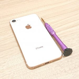 iPhone8 バッテリー交換