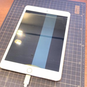 iPad mini3 液晶交換修理