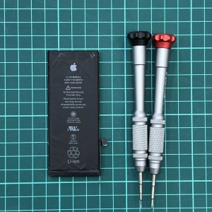 iPhone8 バッテリー交換
