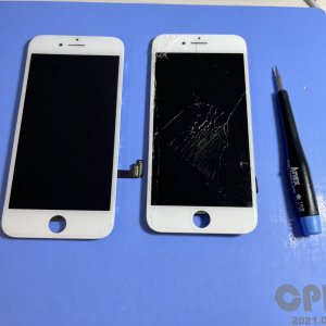 iPhone8 液晶パネル交換、落としてから数日経ったら画面に白い線が…→即日対応、即日修理で解決‼