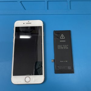 iPhone8 バッテリー交換修理