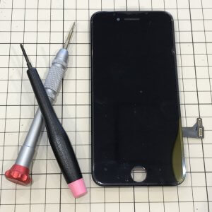 iPhoneSE2 液晶交換修理