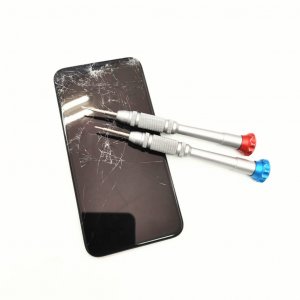 iPhone11 液晶交換