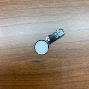 iPhone8 ホームボタン修理