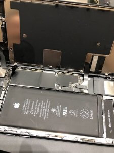 iPhone8 液晶交換