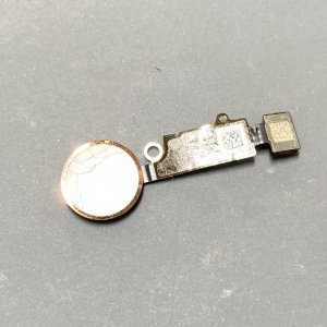 iPhone8 ホームボタン交換