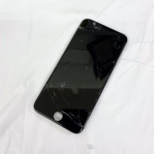 iPhoneSE2 フロントパネル交換