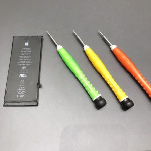 iPhone8 バッテリー交換