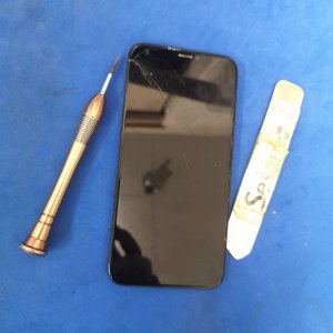 iPhone XR 液晶交換