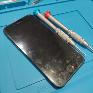 iphoneSE2 液晶交換