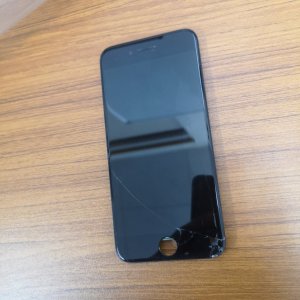 iPhone SE2 液晶交換