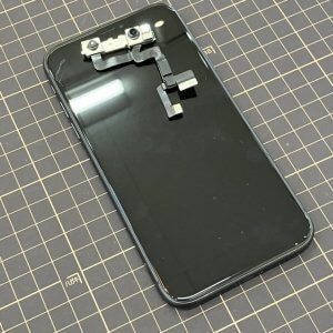 iPhone11 インカメラ修理