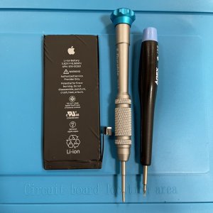iPhone8 バッテリー交換