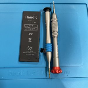 iPhoneSE バッテリー交換