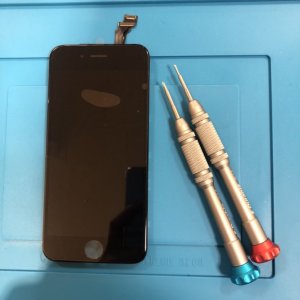 iPhone8　液晶交換