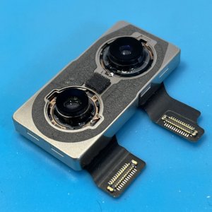 iPhone XS アウトカメラ交換