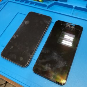 iPhone XS Max 液晶交換