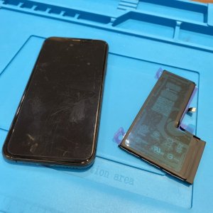iPhoneXS バッテリー交換