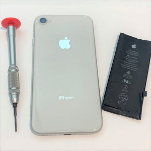 iPhone8　バッテリー交換