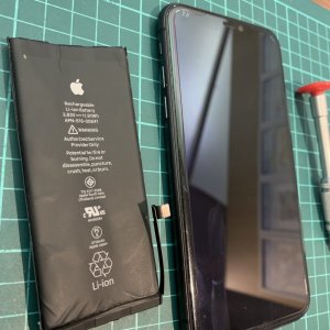 iPhoneXS　バッテリー交換