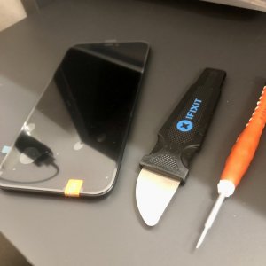 iPhone11 ガラスパネル交換