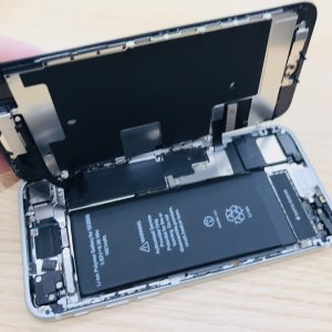 iPhoneSE2 バッテリー交換修理