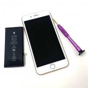 iPhone8plus バッテリー交換修理