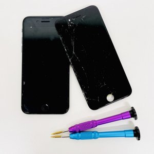 iPhoneSE2 パネル交換修理