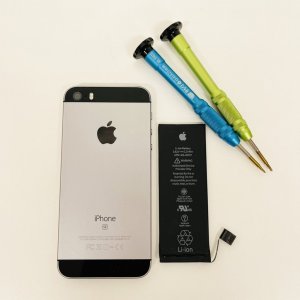 iPhoneSE バッテリー交換修理
