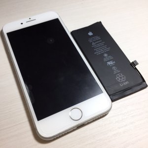 iPhone8 バッテリー交換
