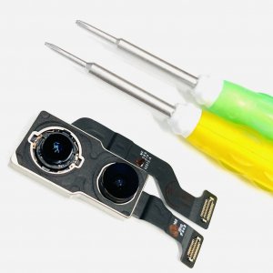 iPhone11 アウトカメラ修理