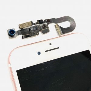 iPhone7 インカメラ修理