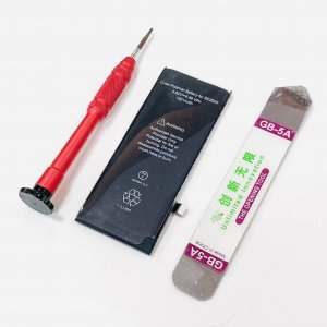 iPhone SE2 バッテリー交換 購入から2年経過している方は交換時期かもしれませんよ？